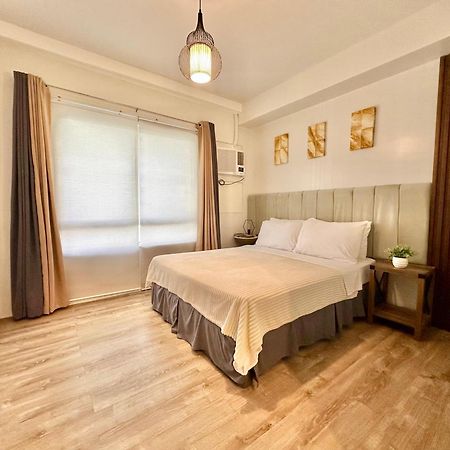 One Bedroom Condo Suite In Bacolod City Екстериор снимка