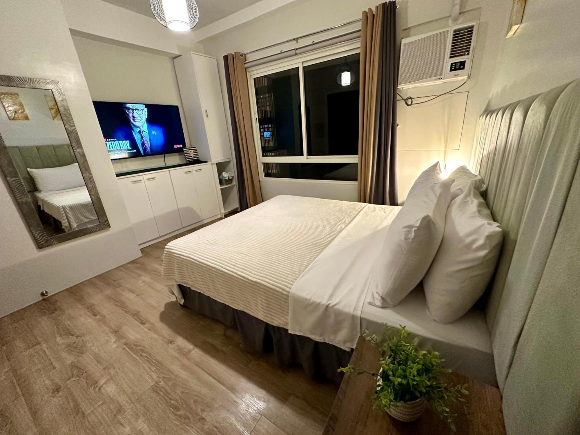 One Bedroom Condo Suite In Bacolod City Екстериор снимка