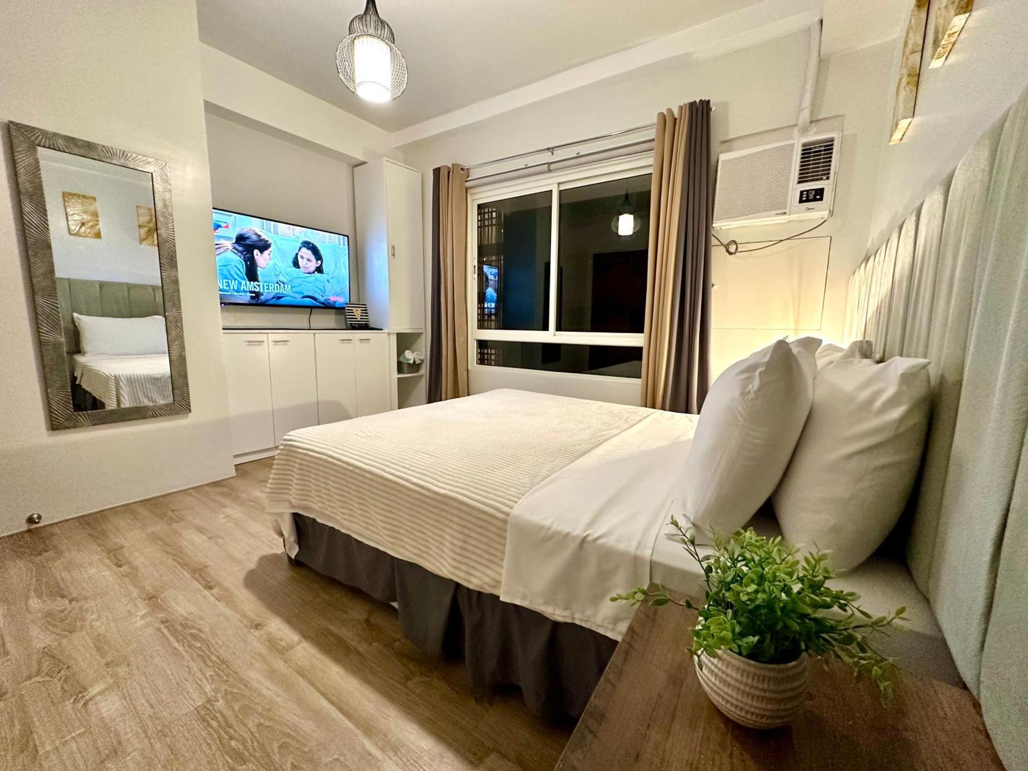 One Bedroom Condo Suite In Bacolod City Екстериор снимка