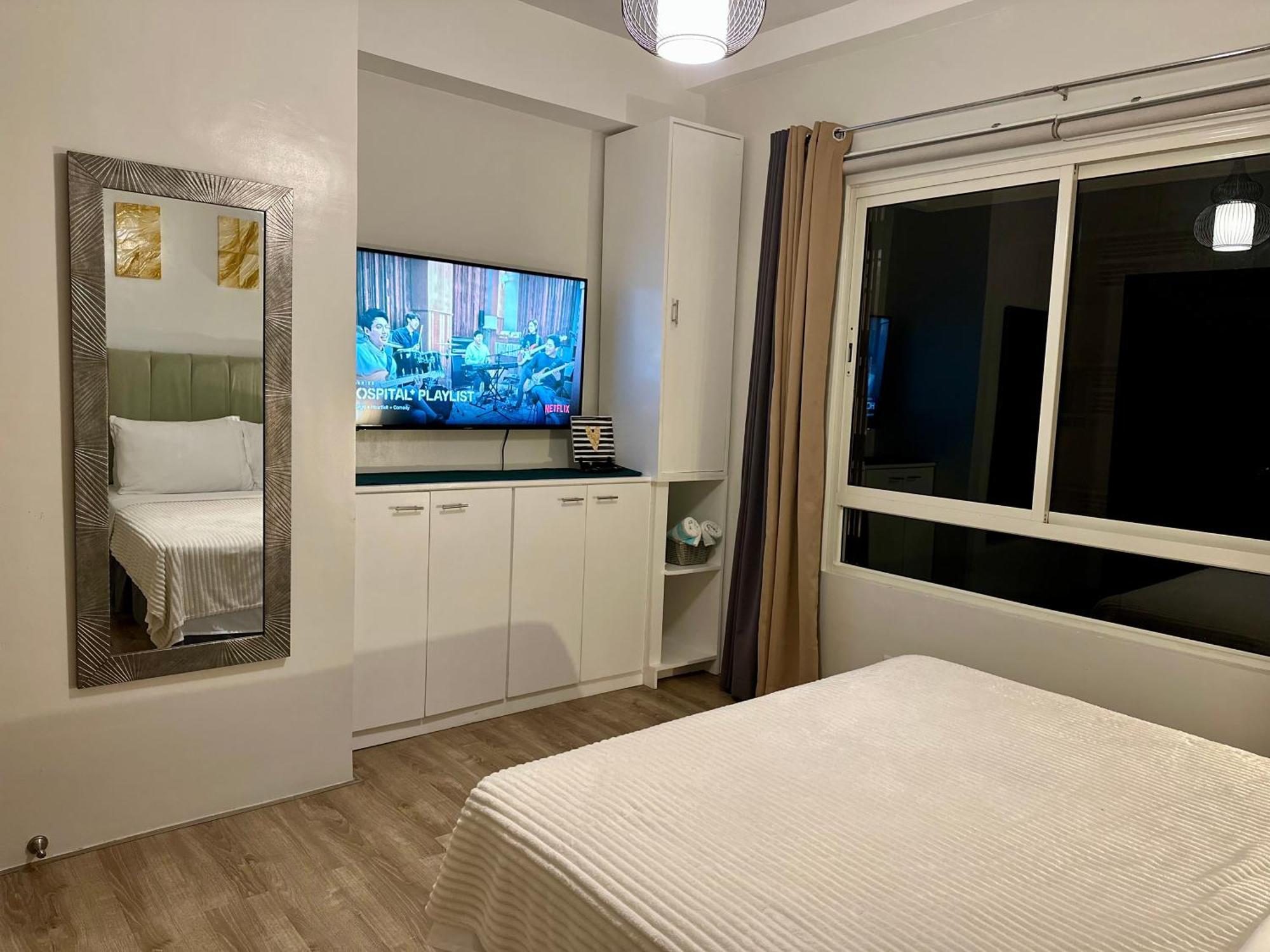 One Bedroom Condo Suite In Bacolod City Екстериор снимка